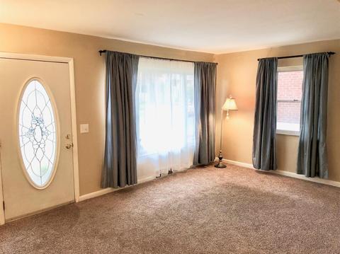 5773 Eula Ave, Cincinnati, OH 45248 photo 3