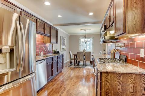 8446 Forest Rd, Cincinnati, OH 45255 photo 12