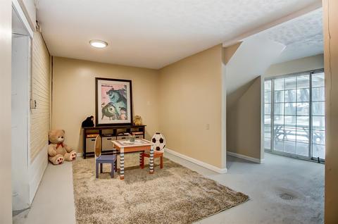 8446 Forest Rd, Cincinnati, OH 45255 photo 30