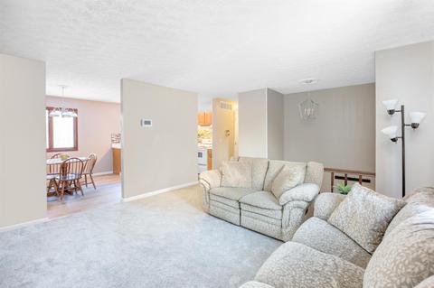 4841 Stoneybrook Rd, Cincinnati, OH 45244 photo 5