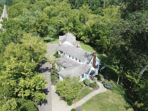 8380 Camargo Rd, Cincinnati, OH 45243 photo 1