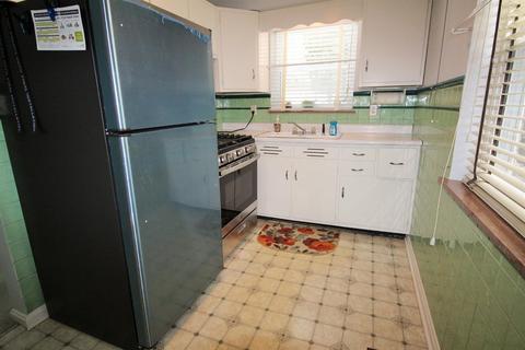 3926 Farrell Dr, Cincinnati, OH 45211 photo 5