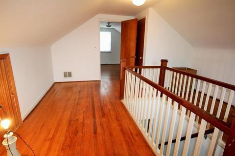 3926 Farrell Dr, Cincinnati, OH 45211 photo 11