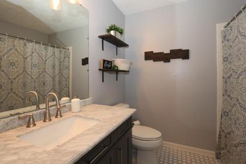 8338 Timber Ln, Mason, OH 45040 photo 13