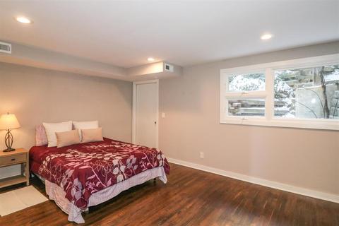 1048 Hatch St, Cincinnati, OH 45202 photo 35