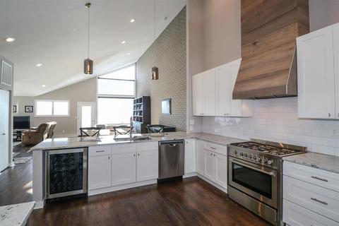 1048 Hatch St, Cincinnati, OH 45202 photo 21