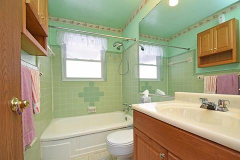 1145 Madeleine Cir, Cincinnati, OH 45231 photo 26