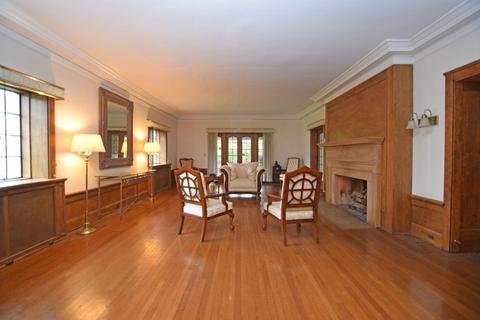 1047 Lenox Pl, Cincinnati, OH 45229 photo 12