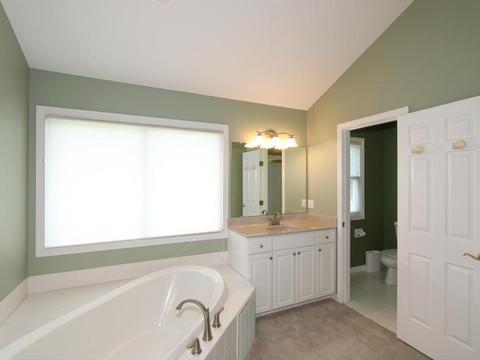 8168 Startinggate Ln, Cincinnati, OH 45249 photo 18