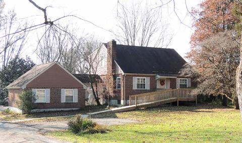 8025 Hopper Rd, Cincinnati, OH 45255 photo 1