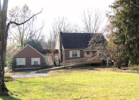 8025 Hopper Rd, Cincinnati, OH 45255 photo 2