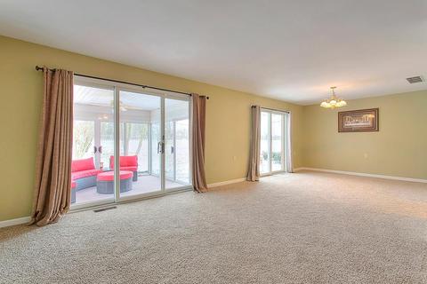106 Lauray Dr, Georgetown, OH 45121 photo 5