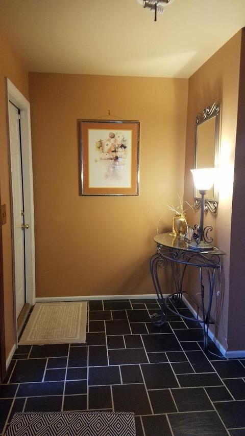 1510 Acreview Dr, Cincinnati, OH 45240 photo 4