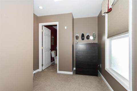 3973 Gardner Ln, Cincinnati, OH 45245 photo 15