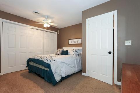 3973 Gardner Ln, Cincinnati, OH 45245 photo 13