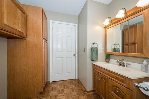 8690 Bethany Ln, Cincinnati, OH 45255 photo 11