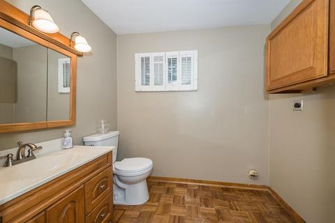 8690 Bethany Ln, Cincinnati, OH 45255 photo 12