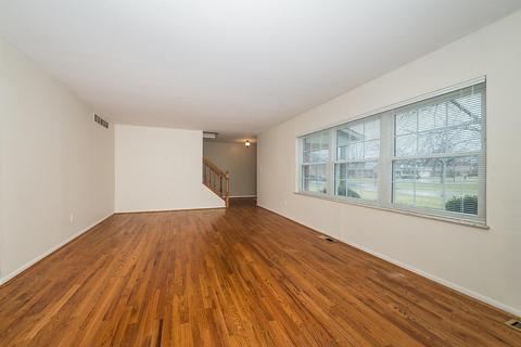8690 Bethany Ln, Cincinnati, OH 45255 photo 4