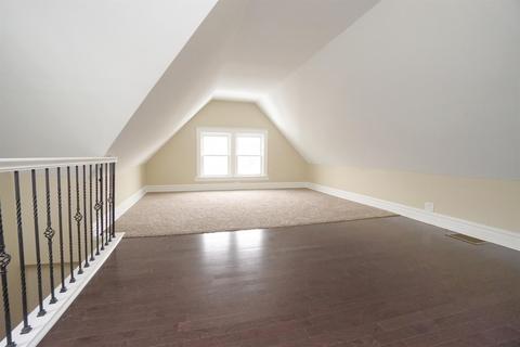 2029 Ryan Ave, Cincinnati, OH 45219 photo 31