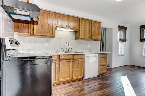 8736 Hedgerow Ln, Maineville, OH 45039 photo 5