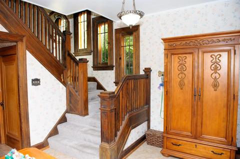 4432 Carnation Ave, Cincinnati, OH 45238 photo 3