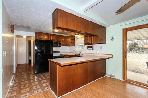 4685 Beechwood Rd, Cincinnati, OH 45244 photo 13