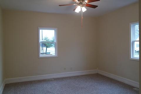 121 Central Ave, Blanchester, OH 45107 photo 12