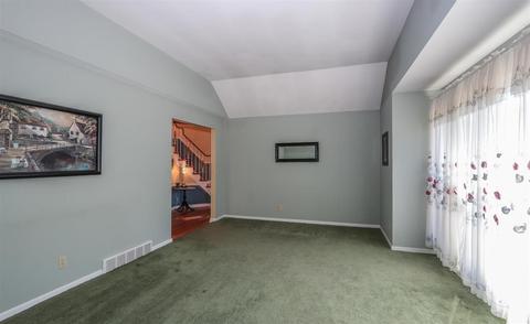 986 Springbrook Dr, Cincinnati, OH 45224 photo 6