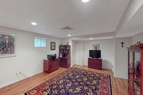 22 Hampton Ln, Cincinnati, OH 45208 photo 17