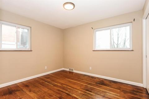 8805 Constance Ln, Cincinnati, OH 45231 photo 14