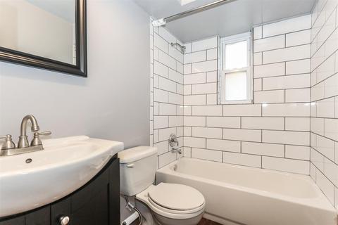 8805 Constance Ln, Cincinnati, OH 45231 photo 21