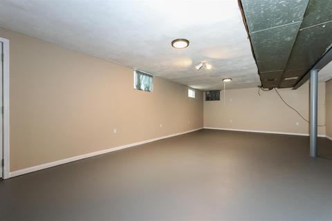 8805 Constance Ln, Cincinnati, OH 45231 photo 17