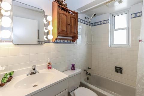 5302 Fox Rd, Cincinnati, OH 45239 photo 18