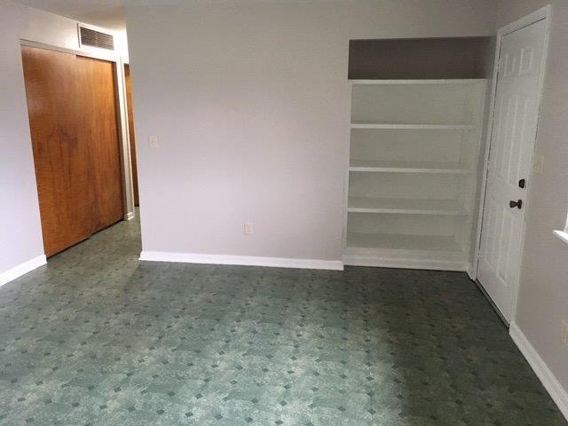  190 Kenyon Dr, Wilmington, OH 45177 photo 5