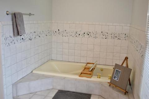10635 Ridgevale Dr, Cincinnati, OH 45240 photo 17