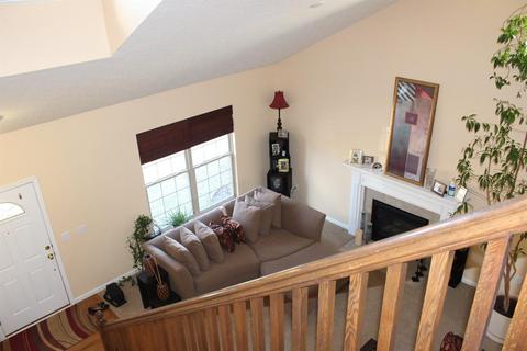 2361 Oaktree Pl, Cincinnati, OH 45238 photo 4