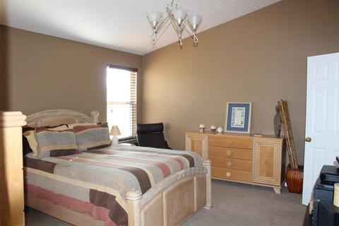 2361 Oaktree Pl, Cincinnati, OH 45238 photo 9