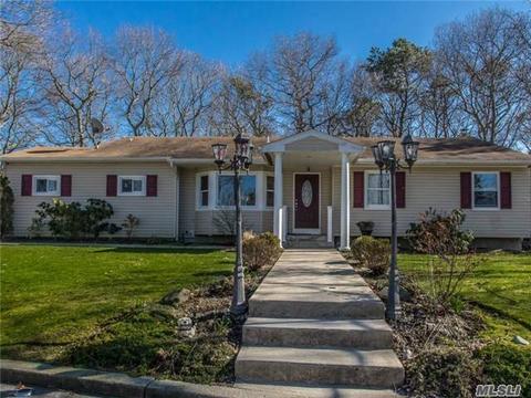 9684 Pippin Rd, Cincinnati, OH 45231 photo 1