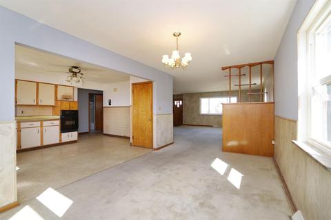 21 Maple St, Reading, OH 45215 photo 19