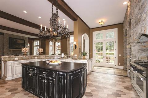 9275 Cunningham Rd, Cincinnati, OH 45243 photo 10