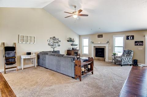 5 Painters Ct, Springboro, OH 45066 photo 2