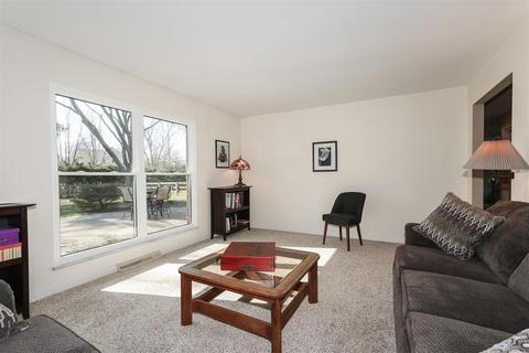 621 Brandy Way, Cincinnati, OH 45244 photo 6