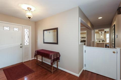 621 Brandy Way, Cincinnati, OH 45244 photo 4