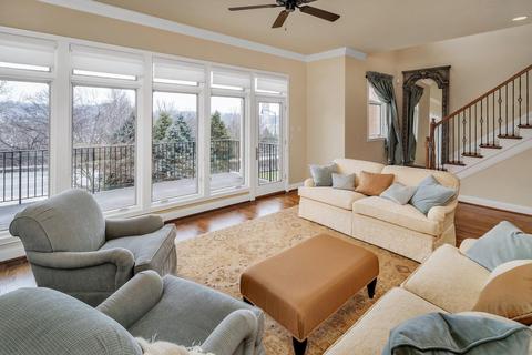 1484 Riverside Dr, Cincinnati, OH 45202 photo 7