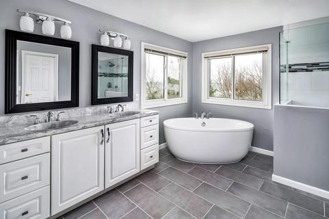 7574 Pinehurst Dr, Cincinnati, OH 45244 photo 15