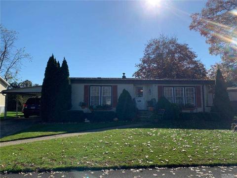 120 Bradley Dr, Germantown, OH 45327 photo 1