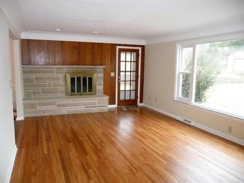 5630 Treeview Dr, Cincinnati, OH 45238 photo 22