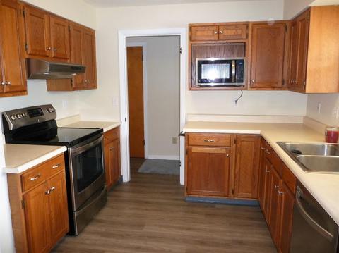 5630 Treeview Dr, Cincinnati, OH 45238 photo 9