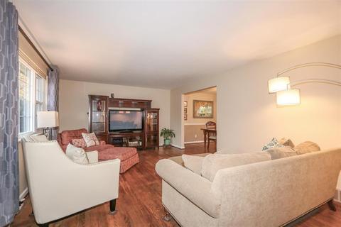 7389 Baywind Dr, Montgomery, OH 45242 photo 11