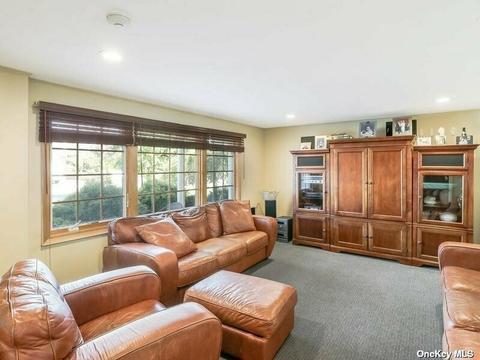 1063 Oak Forest Dr, Morrow, OH 45152 photo 5